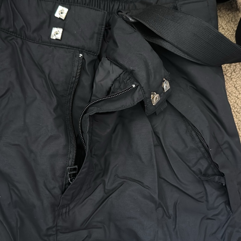 Snow pants - Picture 3 of 4